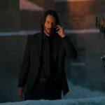 『バレリーナ:The World of John Wick』にジョン・ウィック=キアヌ・リーブス参戦! 雪の中、イヴと対峙する場面写真が解禁