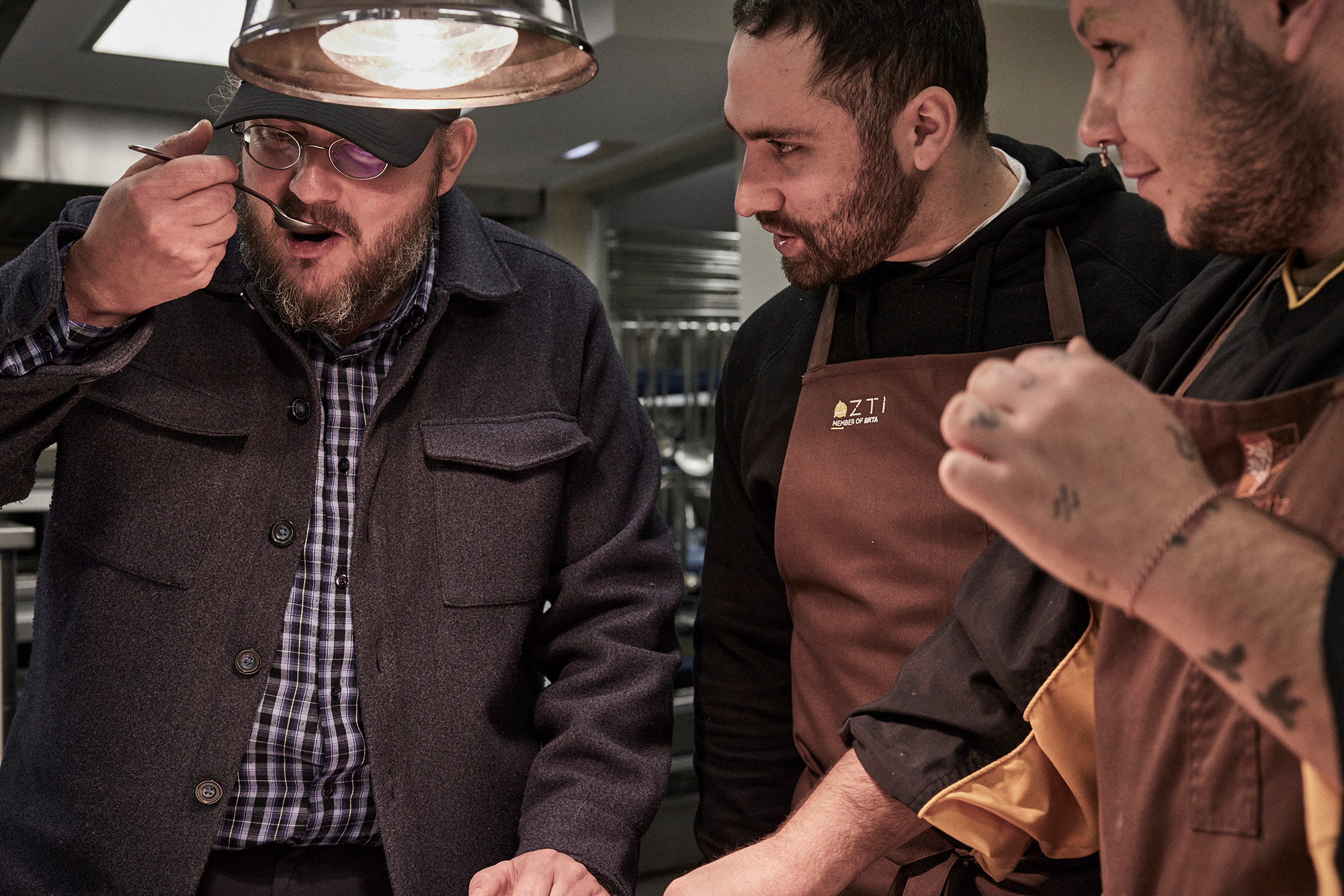 未知の味覚を刺激する90分！　ミシュラン2つ星“異端の名店”のメニュー開発の舞台裏に迫る『ムガリッツ』9月公開決定＆予告編解禁