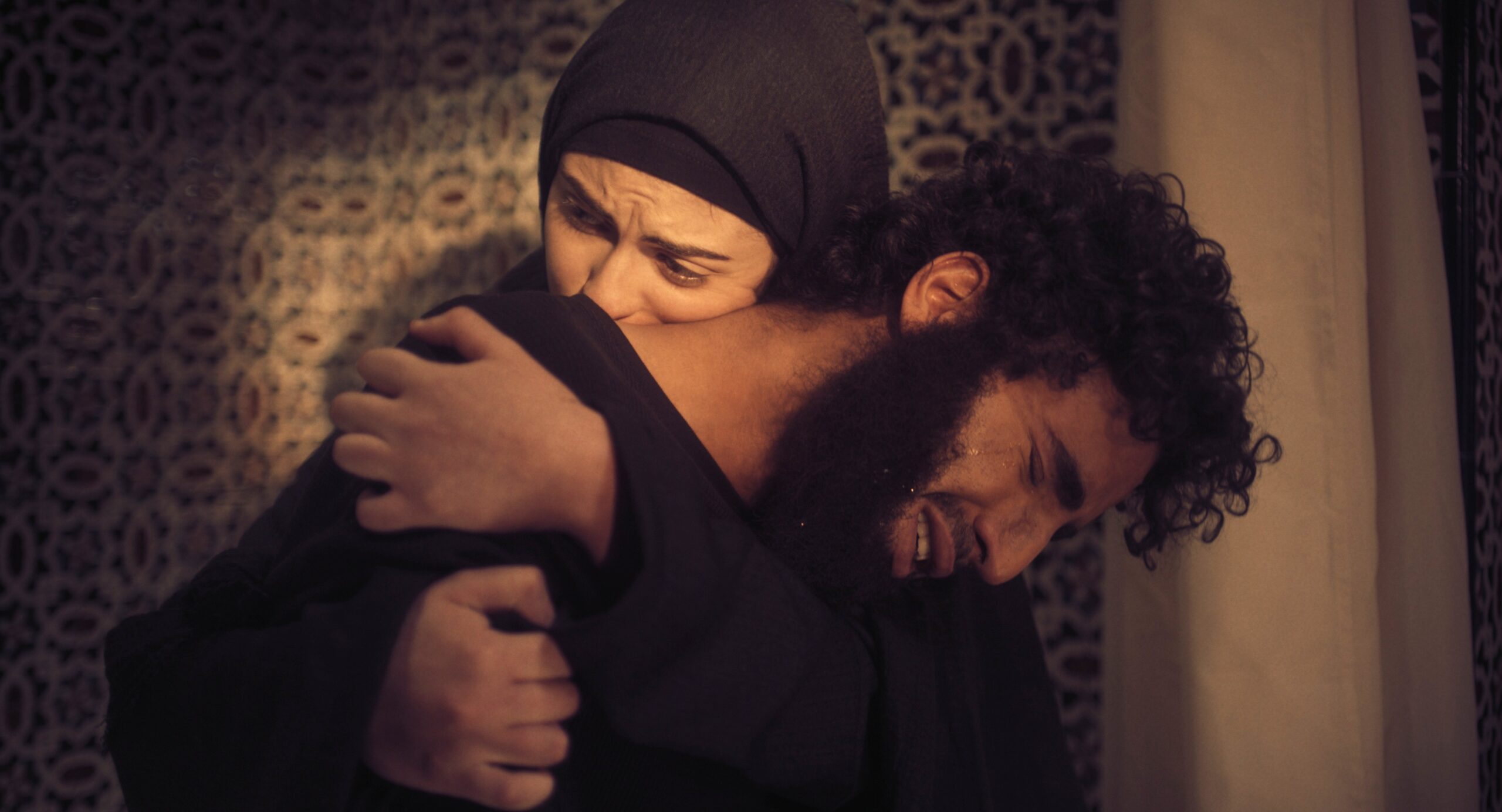 シリアへ向かった青年が見た聖戦（ジハード）とは――実話を基にした衝撃作『聖なる反逆者』9月配信決定＆予告編解禁