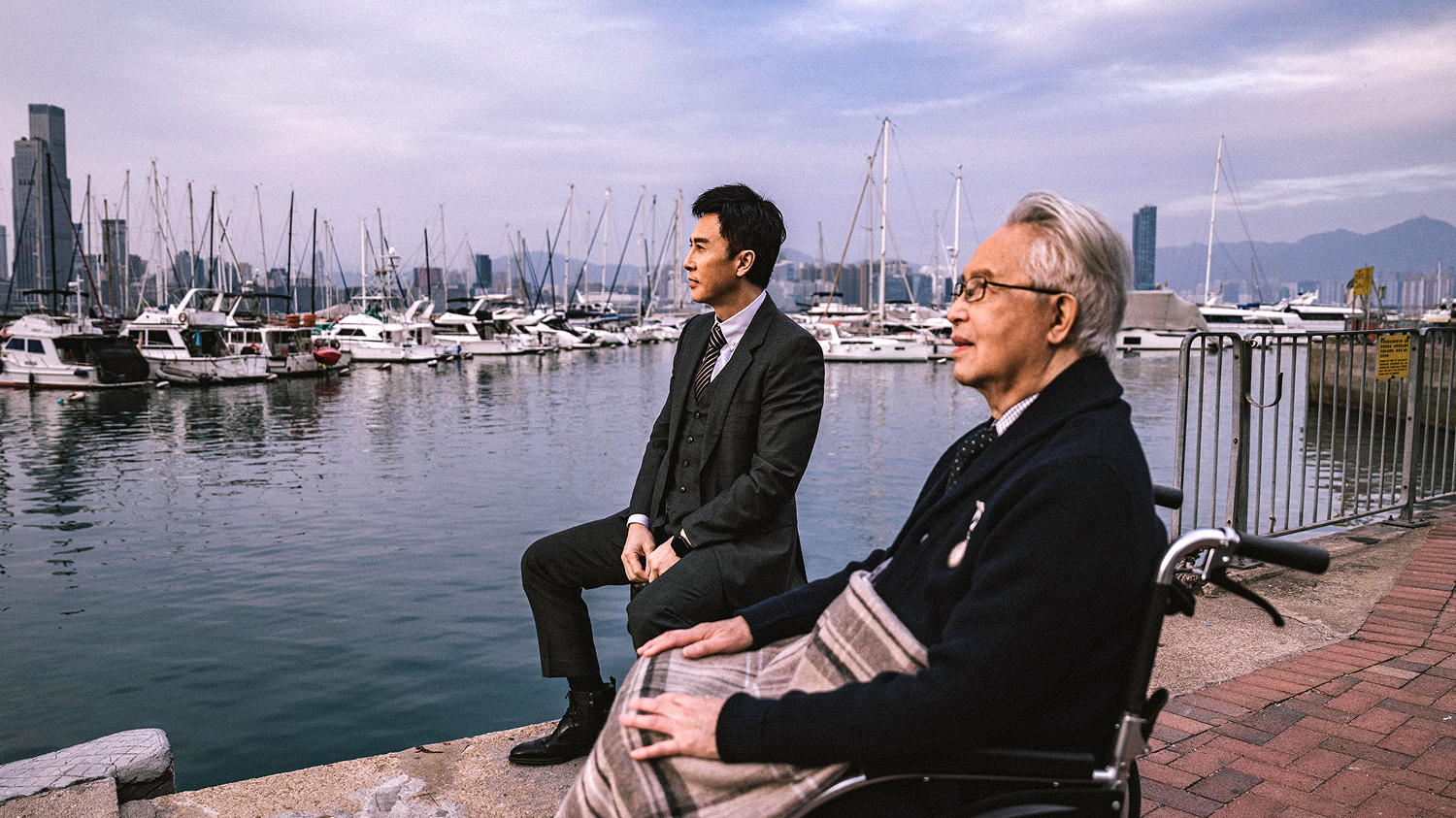 ドニー・イェンと実父クライスラー・イェンが“父子”役で共演!『プロセキューター』親子の絆が胸を打つ本編映像解禁