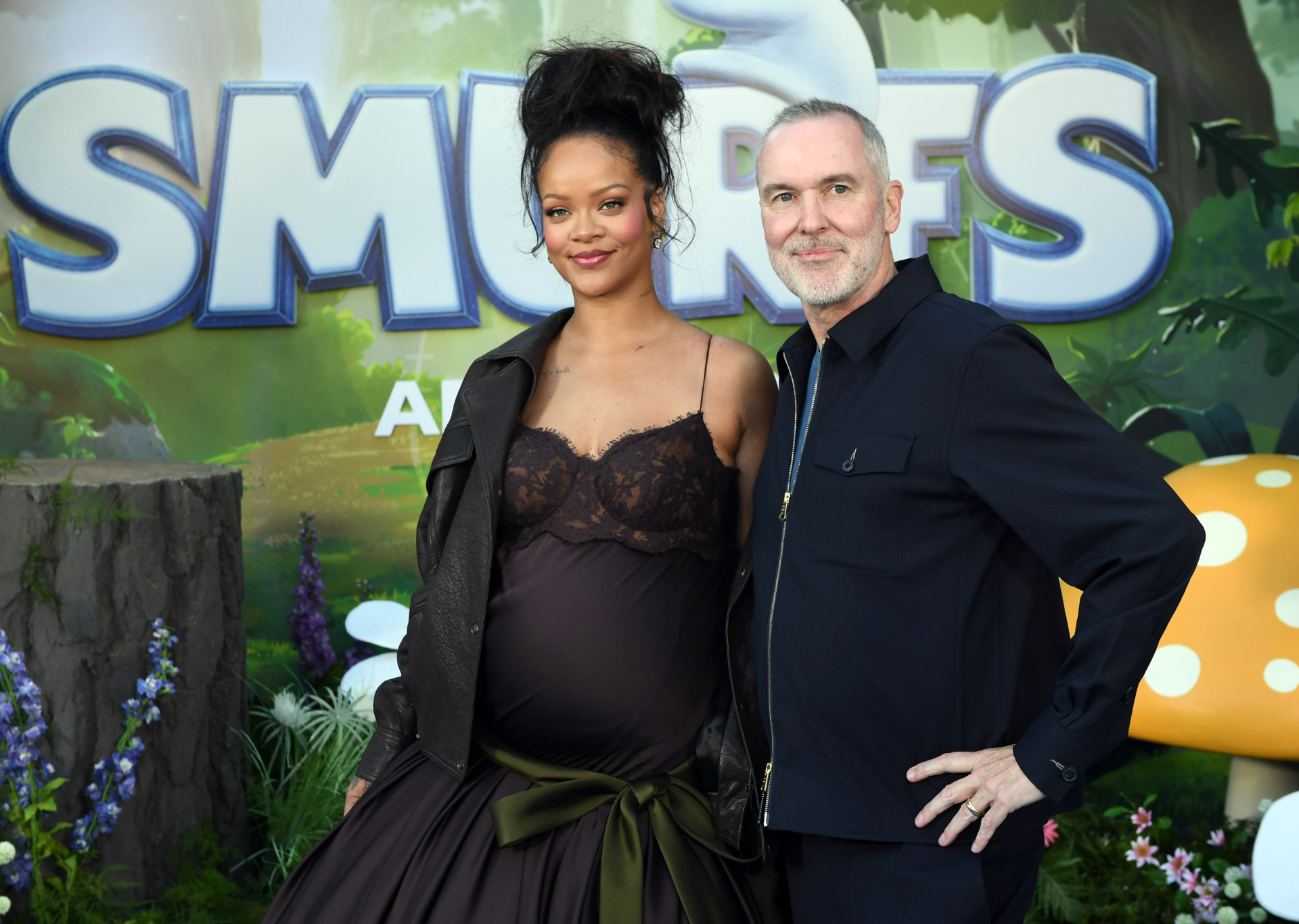 世界の歌姫リアーナが歌う『劇場版スマーフ/おどるキノコ村の時空大冒険』主題歌「Friend Of Mine」特別映像解禁