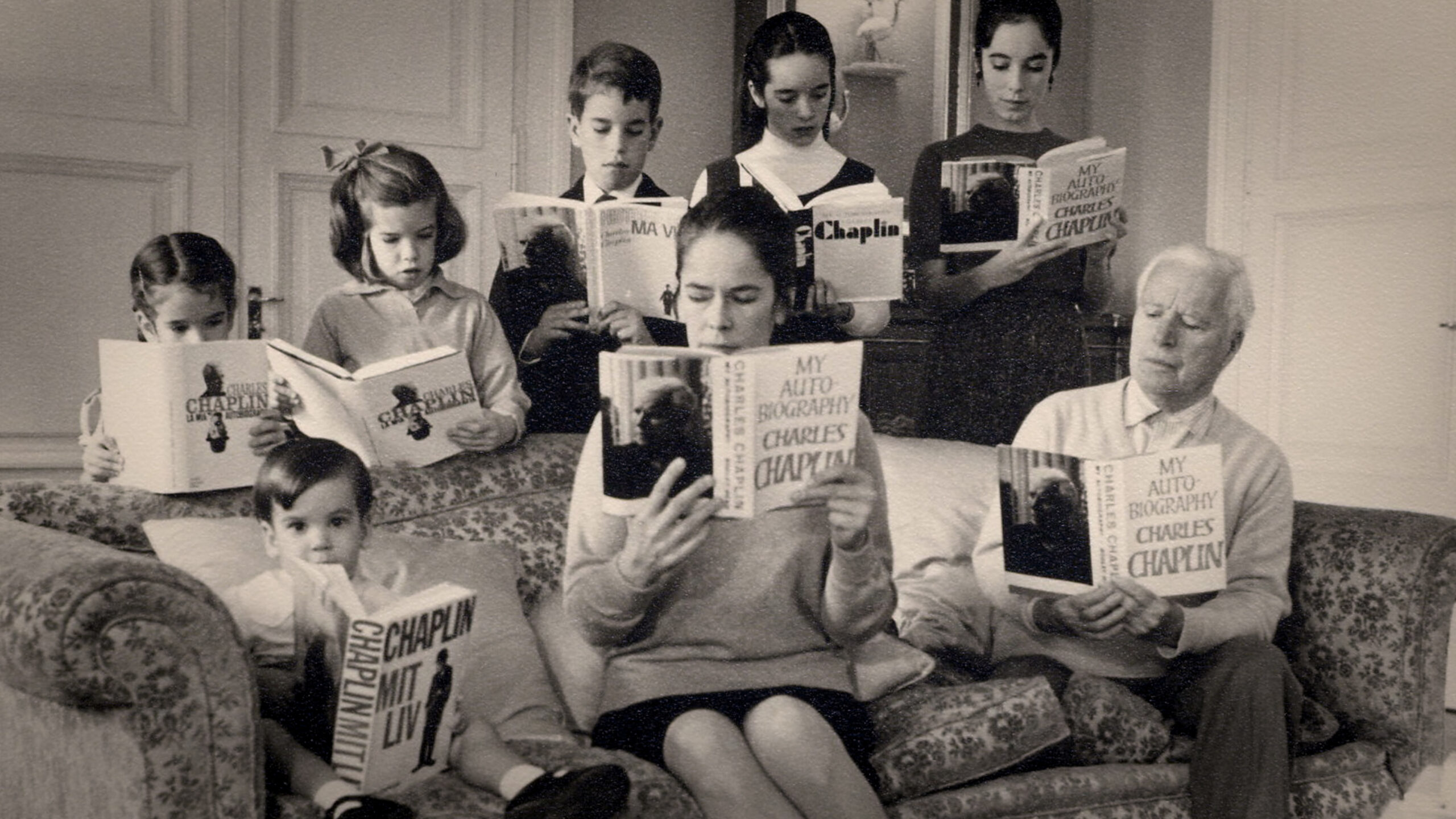 ジョニー・デップやエミール・クストリッツァらが語る喜劇王チャップリンの魅力と知られざる逸話『チャップリン』予告編解禁