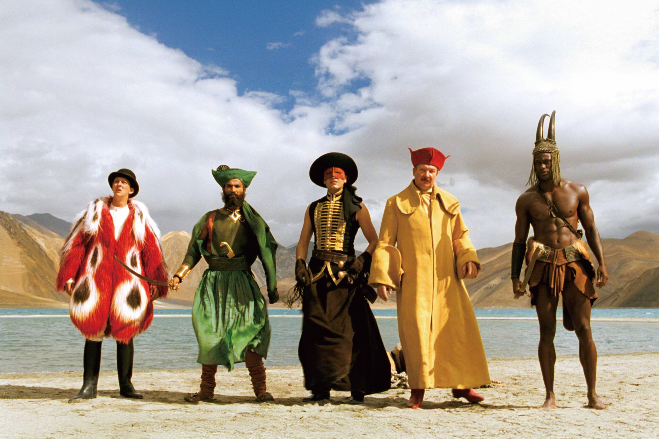 『落下の王国』4K版が満席回続出の好調スタート 一部グッズの追加生産、新宿シネマカリテでの拡大上映決定