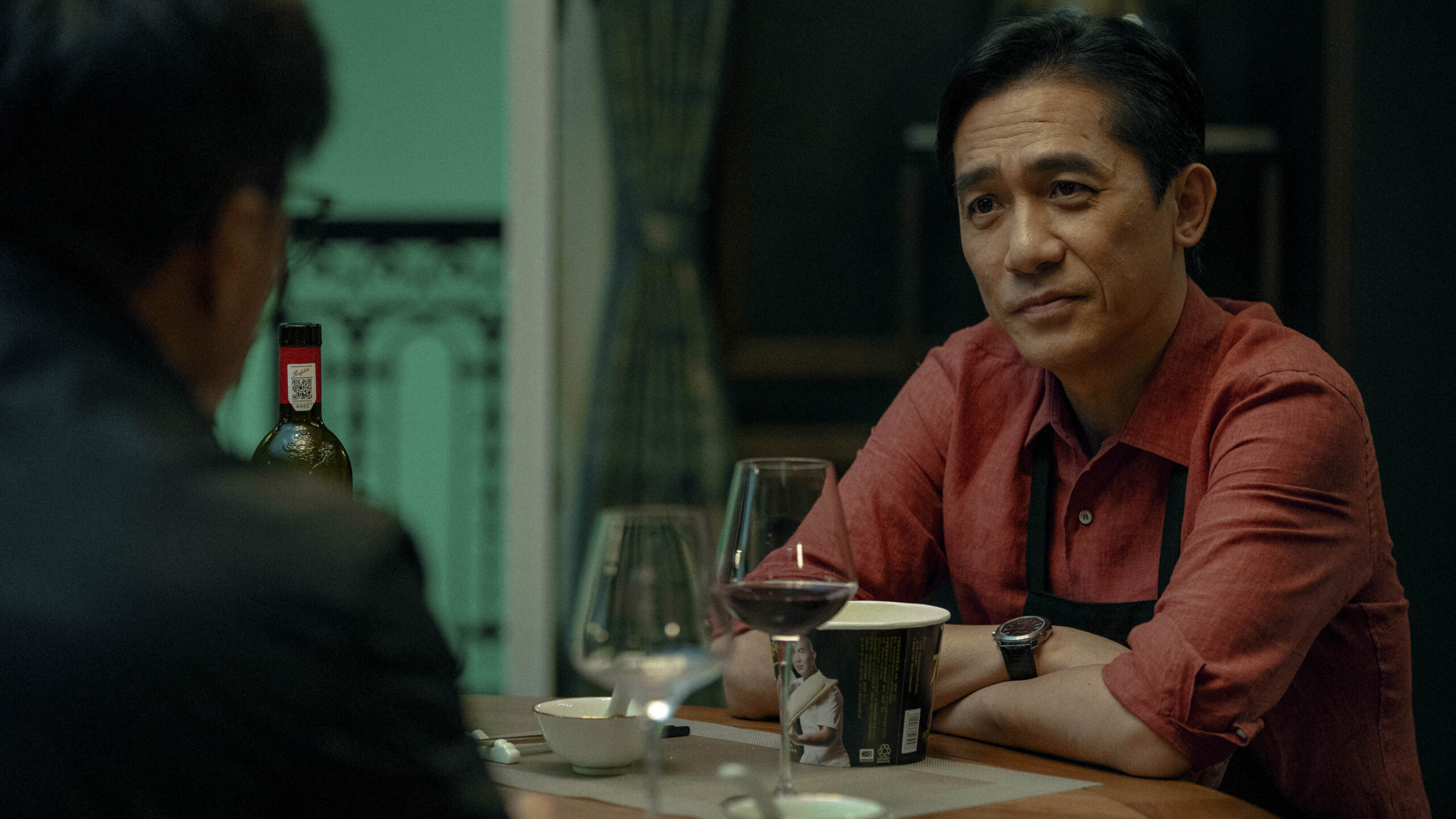 トニー・レオン&ドアン・イーホン共演『Fox Hunt フォックス・ハント』新場面写真&オルタナティブ予告が解禁