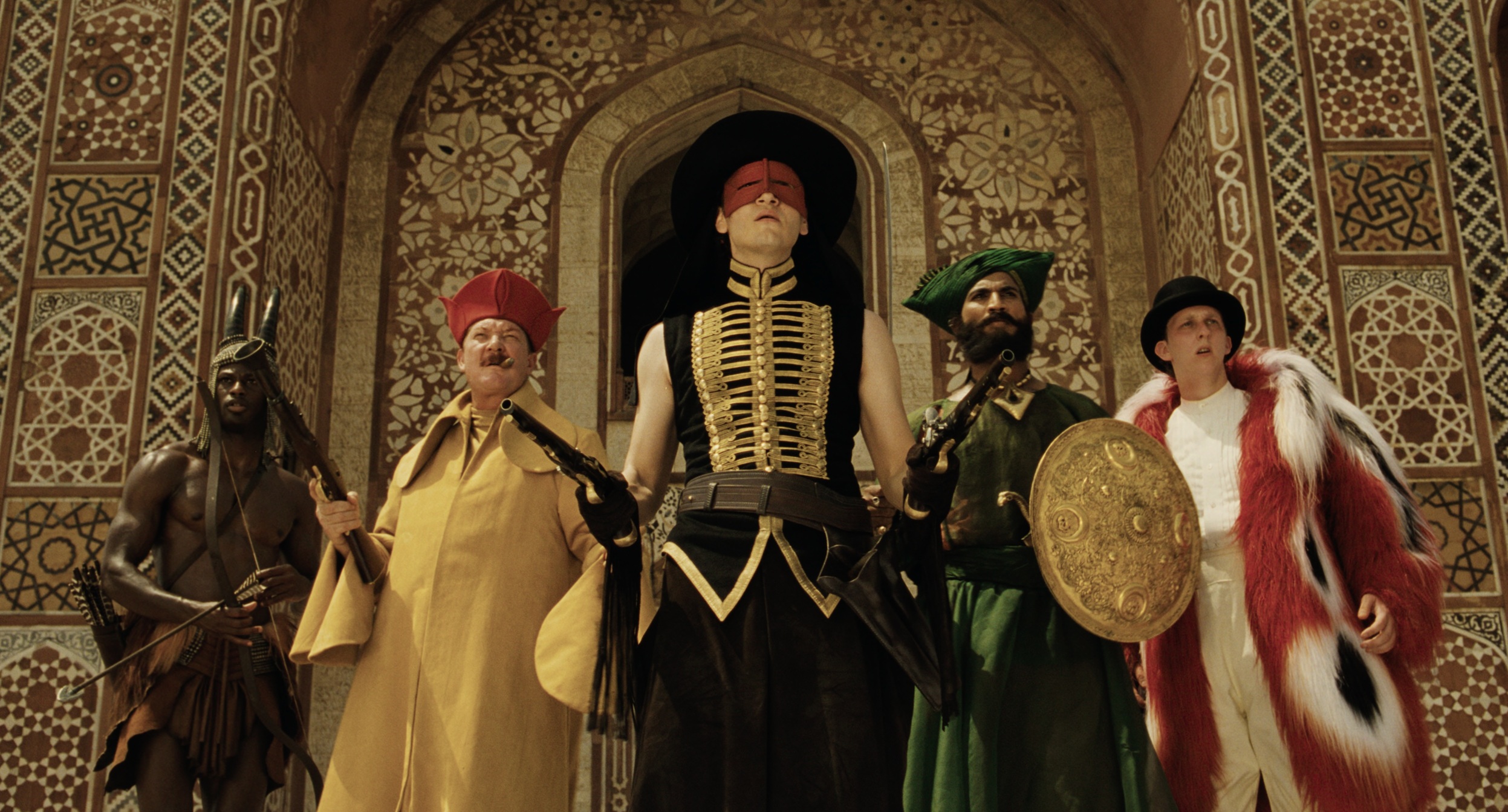 『落下の王国』4Kリマスター版が異例の大反響　二人の勇者に焦点を当てた本編映像解禁　黒木華ら著名人からのコメントも続々