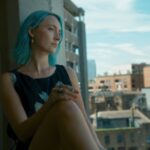 シアーシャ・ローナン「私自身もアルコール依存症に苦しんだ」『おくびょう鳥が歌うほうへ』インタビュー映像解禁