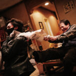 「私のノウハウを教えたい」レジェンド、ジャッキー・チェンが現場で見せた愛　『シャドウズ・エッジ』フィーチャレット映像解禁