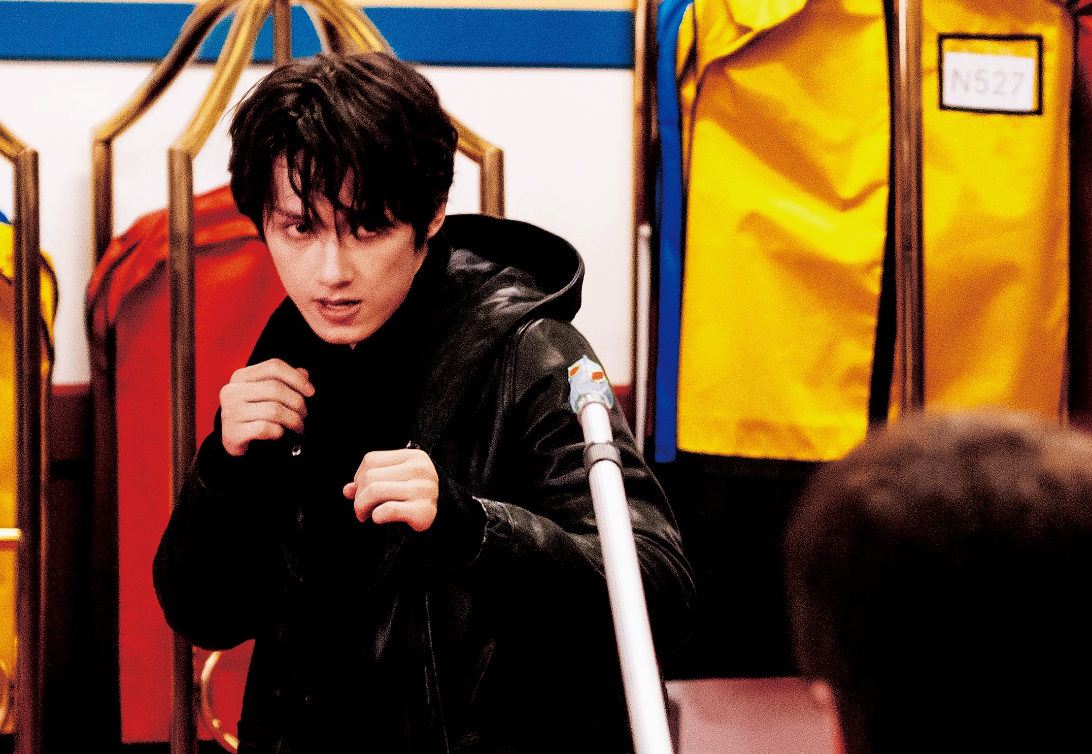 SEVENTEENジュンが語る“現場のジャッキー・チェン”「直接アクション指導を」『シャドウズ・エッジ』日本独占メッセージ映像到着